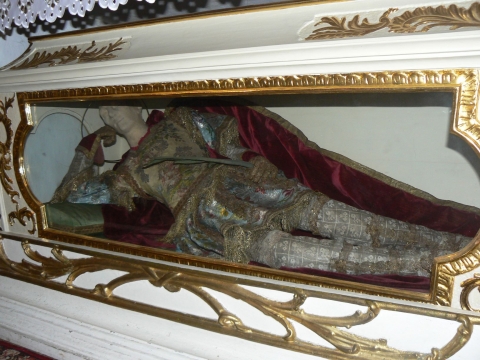 Relikwie Corpisanti św. Feliksa w kościele Zwiastowania NMP w Tomaszowie Lubelskim